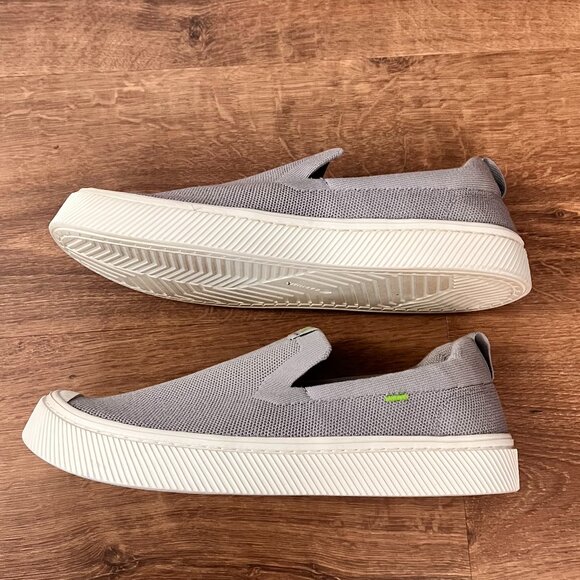 Cariuma Grey Knit Slip On Sneaker Sz M 10.5/ W 12 - Picture 9 of 12